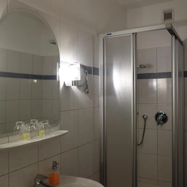 غرفة كبيرة بسرير كينج، Hotel Lex 10/10