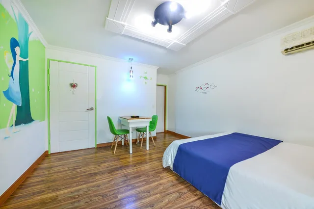 1 Bedroom, Emerald, Basic, Double Bed، Geoje Blue Neoul Pension 3/4