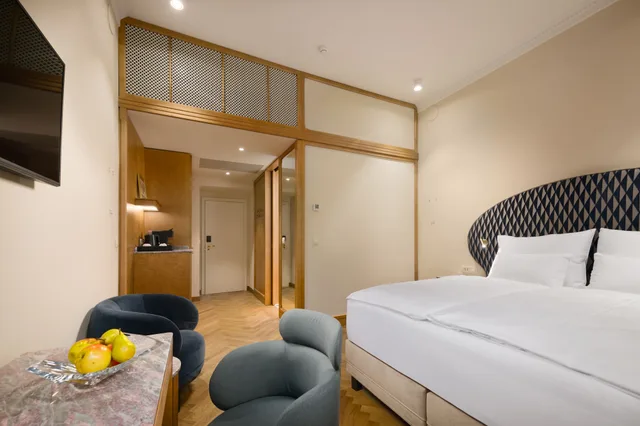 Comfort, Superior, Queen Bed, Grand Hotel Union Eurostars (ex Grand Hotel Union) 1/7