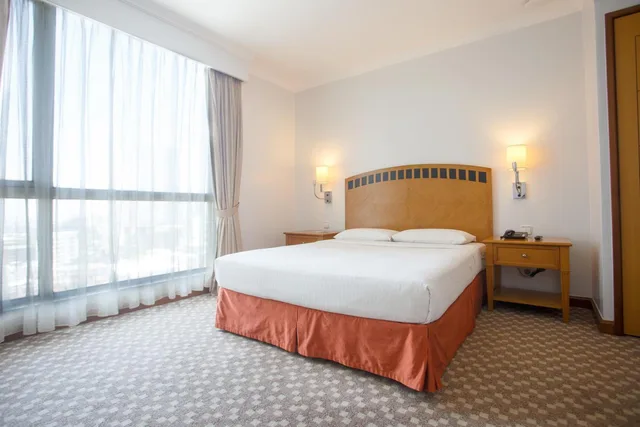 Two Bedroom Deluxe، The Linden Suites 2/8