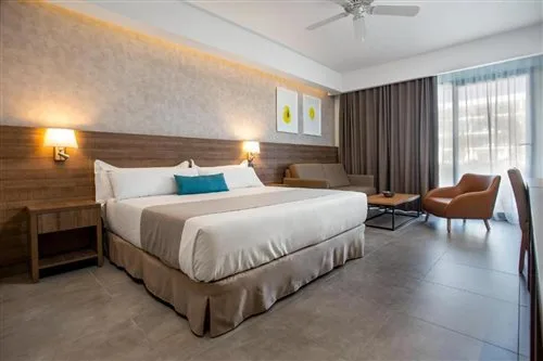 غرفة ديلوكس مفردة، Serenade Punta Cana Beach & Spa Resort 1/2