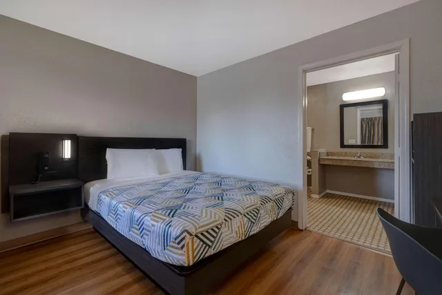 غرفة بسرير كوين لذوي الإعاقة، Motel6 Buttonwillow, CA - Central 4/10