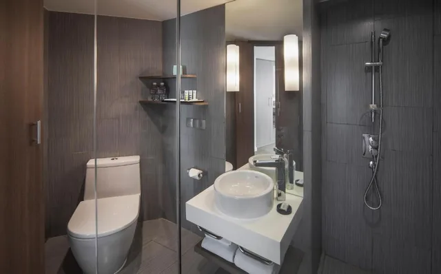 غرفة بسريرين كوين، Mercure Hanoi La Gare Hotel 4/6