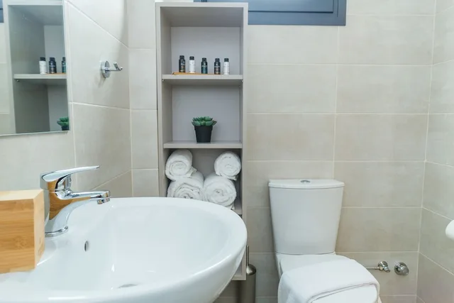 جناح فاخر بسرير كينج بإطلالة على المدينة مع أريكة، Tins Hotel City 7/9
