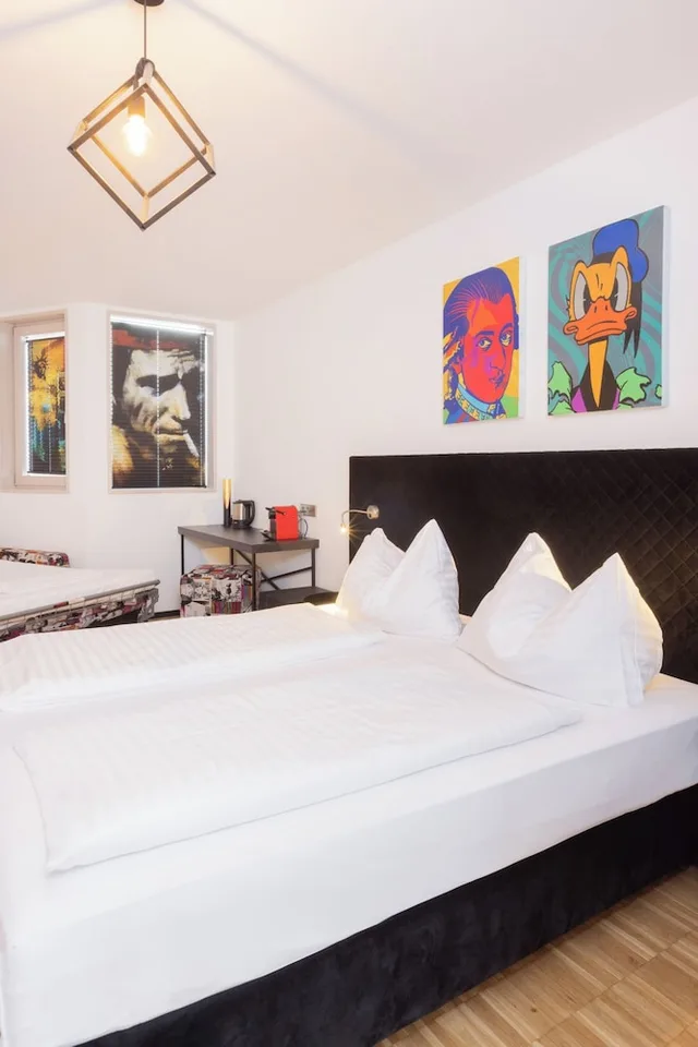 غرفة كومفورت بسرير كوين مع أريكة، Das Edlinger Hotel - Salzburg 2/4
