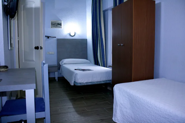 Inner, 2 Beds، Hotel Universal Murcia 2/3