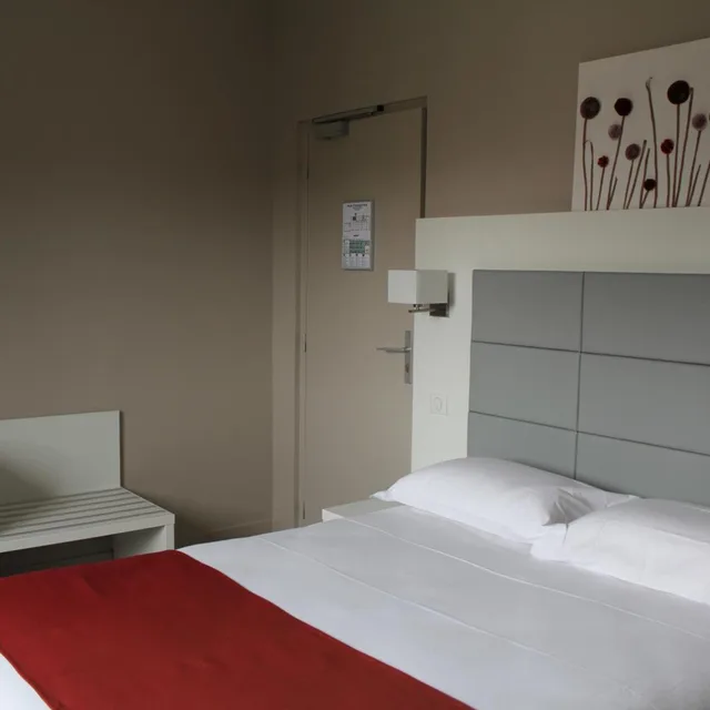 غرفة بسرير مزدوج، Hotel Le Quincangrogne 7/9
