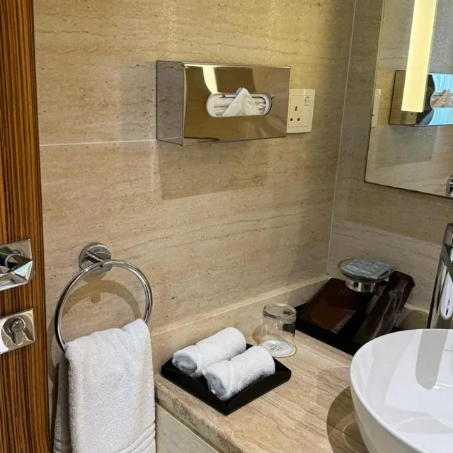 فيلا ملكية بشرفة بغرفتي نوم، تاج جدة للشقق الفندقية(Taj Jeddah Hotel Apartment) 10/10