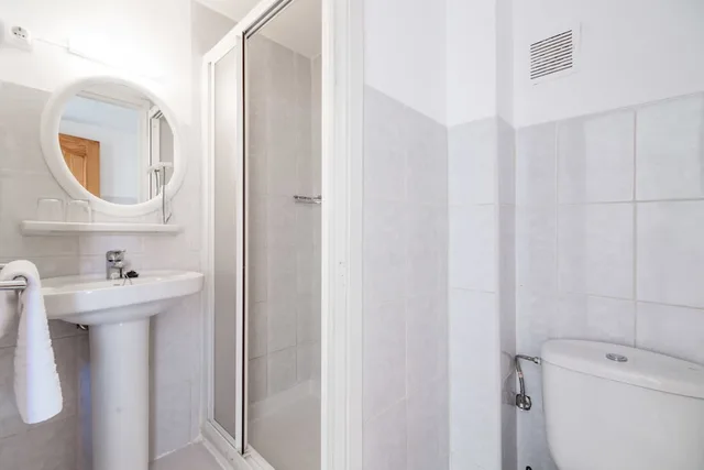 غرفة سوبيريور بسرير مزدوج بشرفة، Hotel Garau 4/4