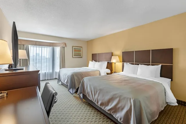 غرفة قياسية بسريرين كوين، Quality Inn and Suites Brampton 9/10