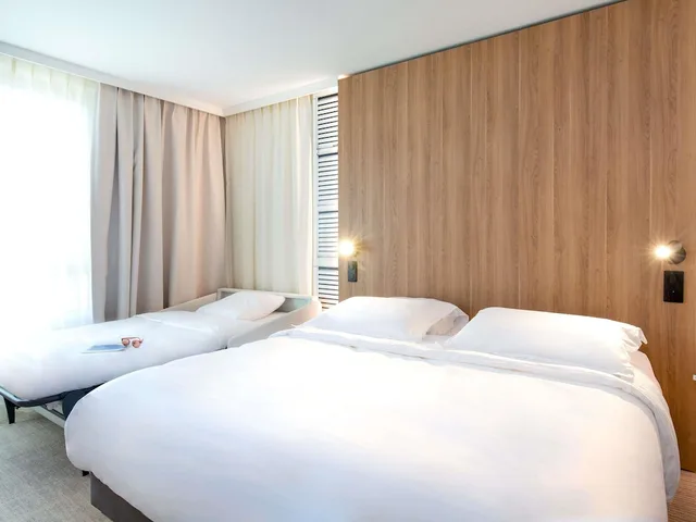 غرفة قياسية بسرير مزدوج مع أريكة، Novotel Beaumanoir 4/10