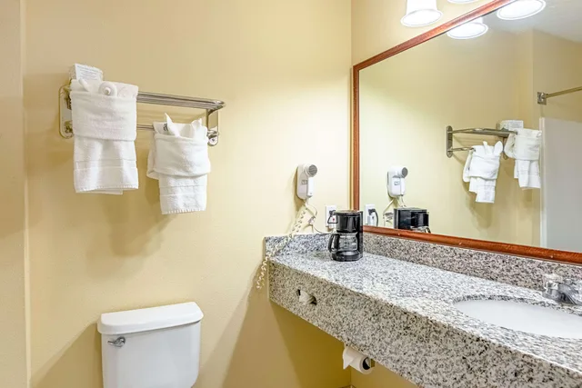 غرفة بسرير مزدوج، Quality Inn Burkeville Hwy 360 & 460 4/4