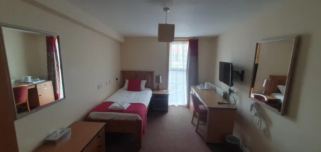 Standard, Single, Brae Hotel 1/3