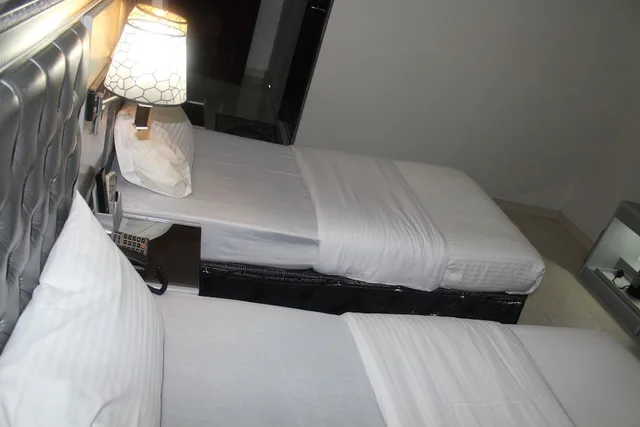 Room, Triple, 3 Beds, White Fort Hotel 2/9