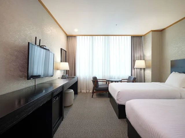 غرفة قياسية بسريرين منفصلين، Queen Vell Hotel Wedding 4/10