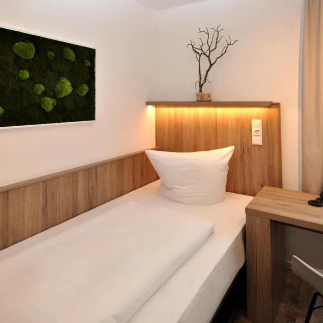 غرفة بسريرين منفصلين، GOLDEN LEAF PERLACH ALLEE HOF 9/10
