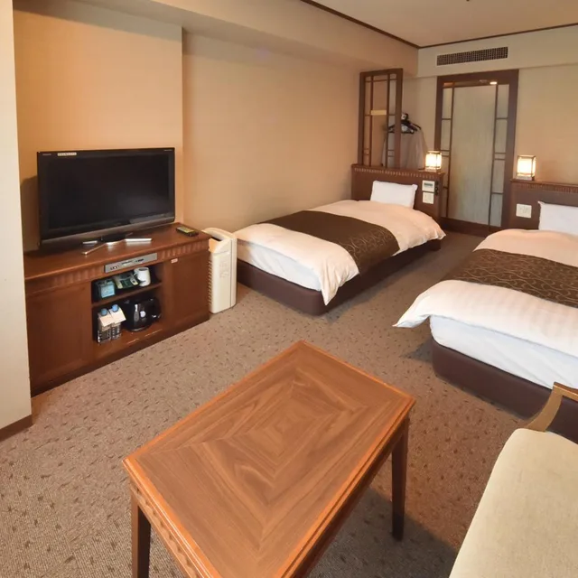 Room, Twin Beds, Dormy Inn Premium Otaru 5/9