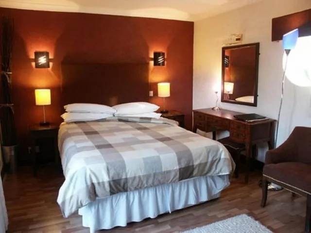 Classic, Double Bed, Courtyard Area، Castlecary House Hotel 1/3
