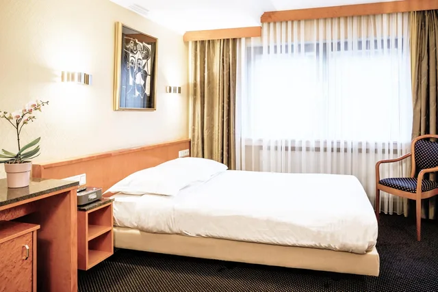 غرفة كومفورت، Koener Hotel and Spa 2/3