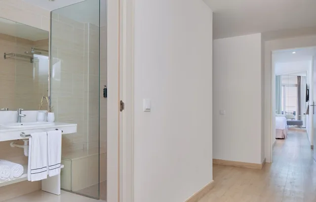 غرفة عائلية بإطلالة على البحر، Melia Cala Galdana 8/9