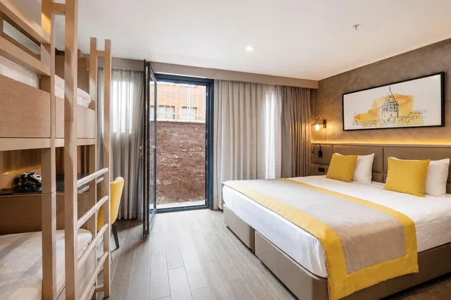 Economy, Family, Basement, Annex، Hotel Seraglio 1/8