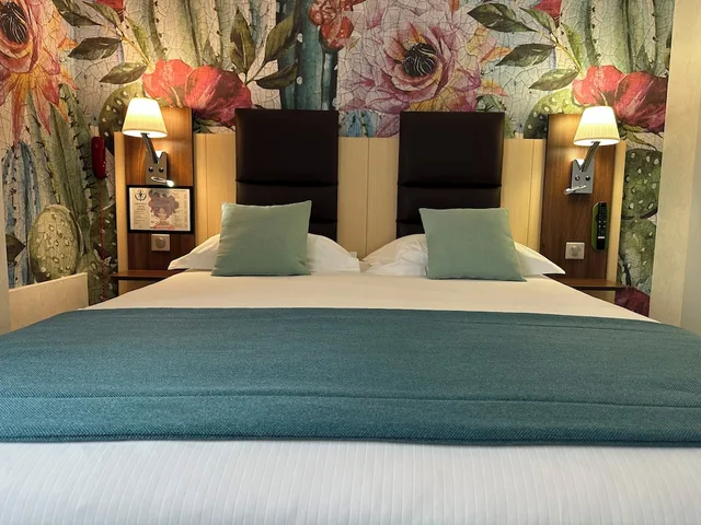 Comfort, Queen Bed, Citotel Arverna Vichy 3/6