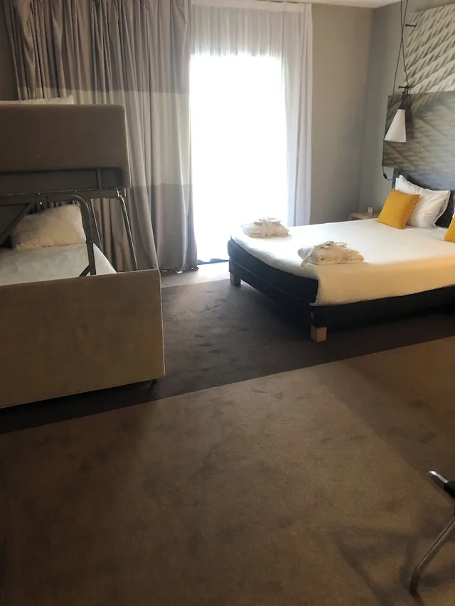 غرفة عائلية بسريرين مزدوجين، Ibis St Malo La Madeleine 4/8