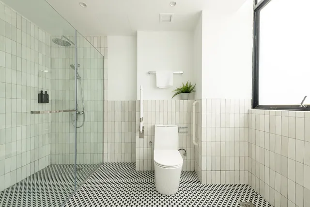 جناح بسريرين كوين بغرفتي نوم مع أريكة، Owen House by Hmlet 3/3