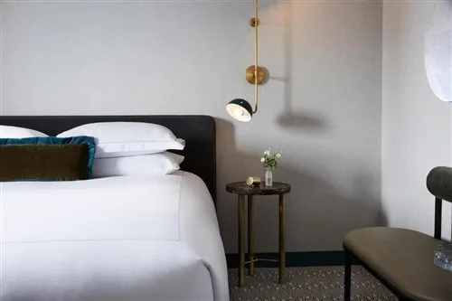Room, Double Bed, Kimpton Saint George Hotel 3/3
