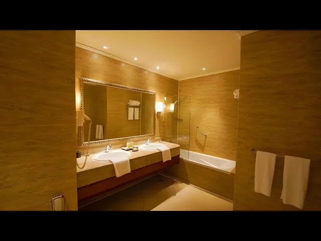 جناح ملكي بمسبح خاص، Baron Palace Sahl Hasheesh 1/1