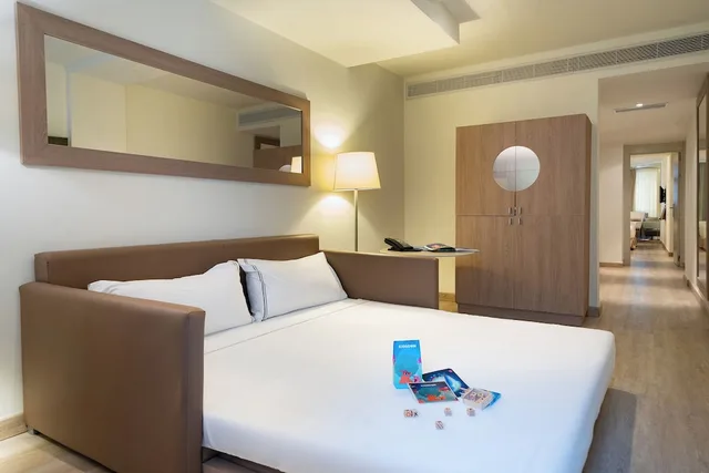 غرفة عائلية بإطلالة على البحر، Melia Cala Galdana 2/9