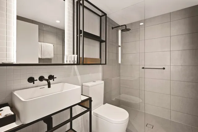 Urban, Queen Bed، Vibe Hotel Melbourne 5/5