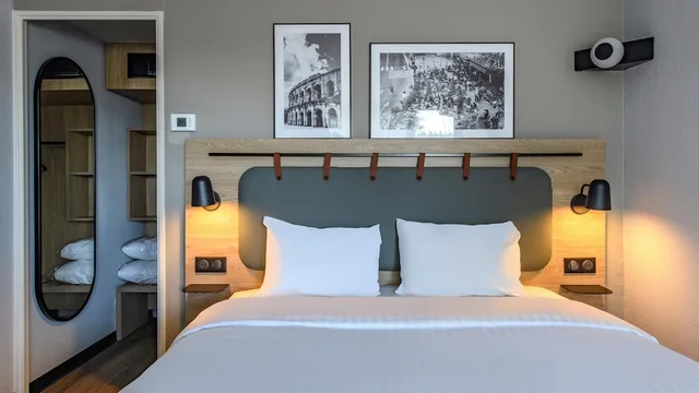غرفة قياسية بسرير كوين، Campanile Nimes Centre Mas Carbonnel Hotel 7/10