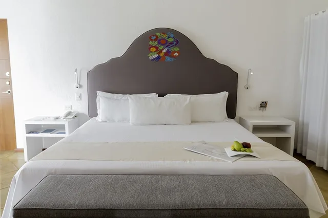 Private, Superior, King Bed, Casa Pepe Hostel Boutique Puebla 3/5