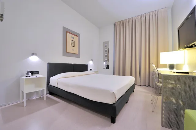 غرفة قياسية بسرير مزدوج أو سريرين منفصلين، Art Hotel Boston 2/2