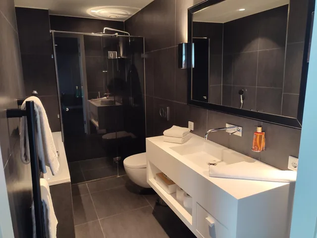شقة سوبيريور بسرير كينج مع أريكة، B-APARTHOTEL KENNEDY 1/2