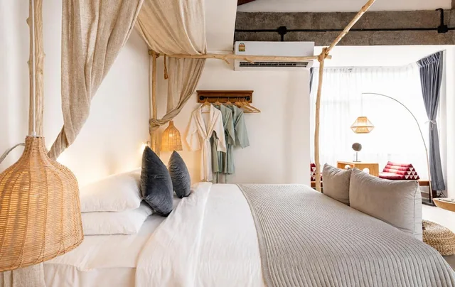جناح دوبلكس، Yolo Bangkok Boutique Hotel 4/10