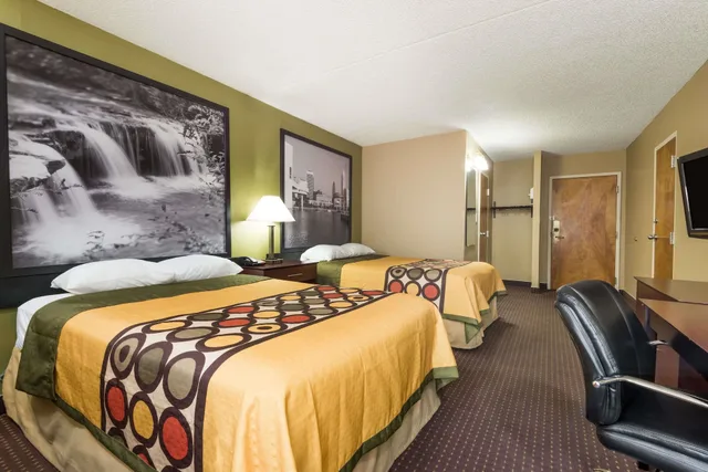 غرفة بسريرين مزدوجين، Super 8 By Wyndham Miamisburg Dayton S Area Oh 1/2