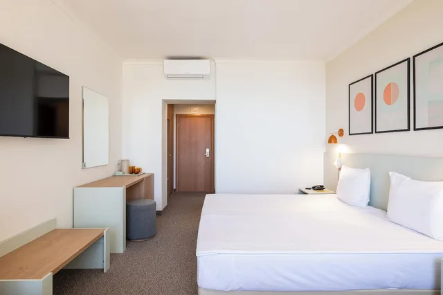غرفة عائلية بسريرين كوين بإطلالة على البحر، Sol Nessebar Bay All Inclusive 2/9