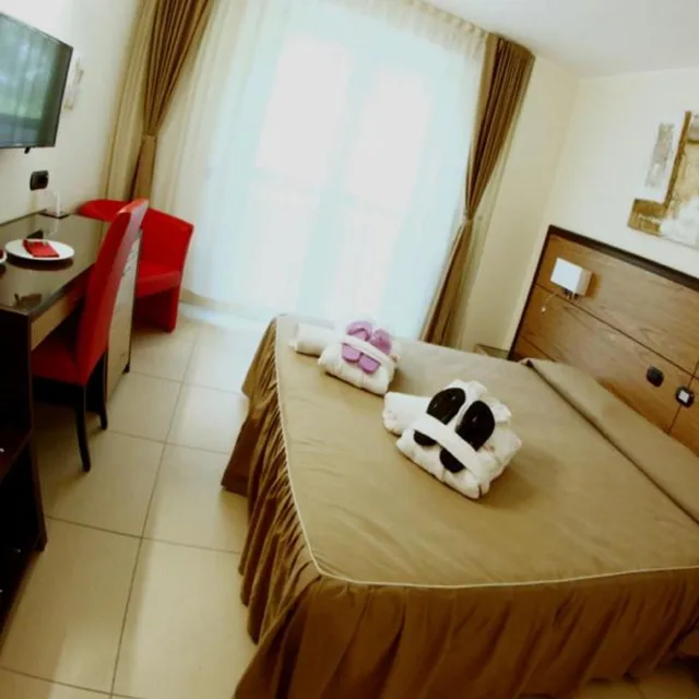 Room, Twin Beds, Balcony, Hotel Novarello Resort and Spa 3/4