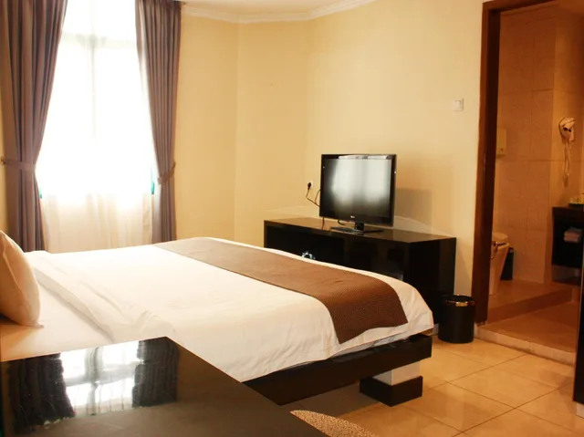 غرفة ديلوكس بـ3 غرف نوم، Travellers Suites Serviced Apartments 1/1