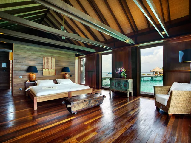 Overwater, Deluxe, Villa, King Bed، Gangehi Island Resort 1/1