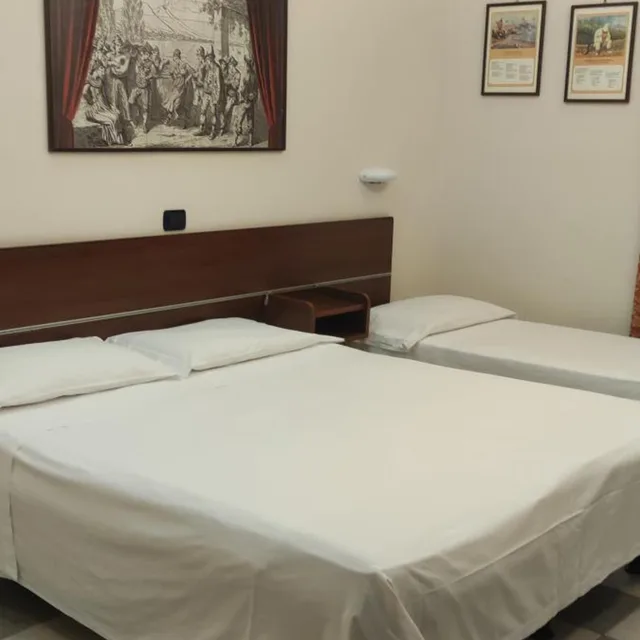 غرفة ثلاثية، Hotel Luna Rossa 1/10