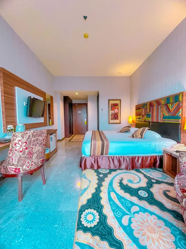 غرفة ديلوكس بسرير مزدوج، Crown Vista Hotel 5/8