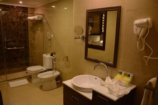 Room, Single, King Bed, Rojina Hotel 3/3