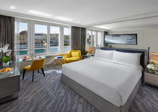 غرفة بسرير كينج بإطلالة على النهر، Mandarin Oriental, Geneva 2/4