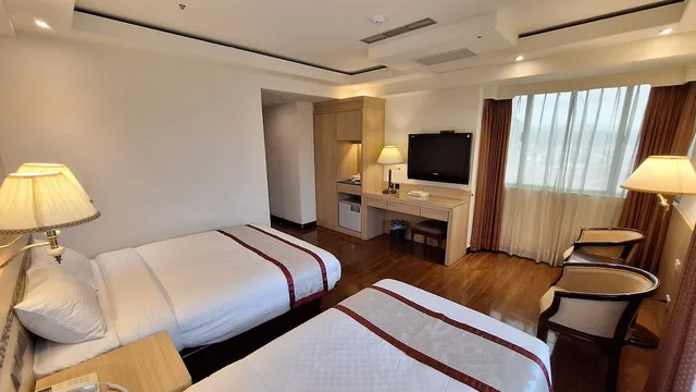 غرفة قياسية ثلاثية بسرير مزدوج وسرير فردي، Cheng Pao Hotel 4/10