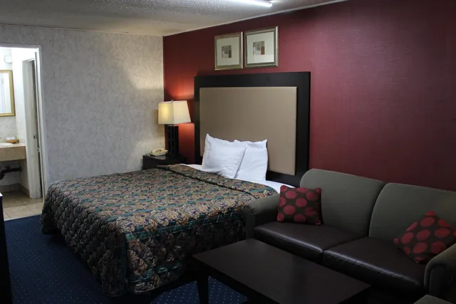 غرفة بسرير كينج للمدخنين، Budgetel Inn Atlantic City 1/1