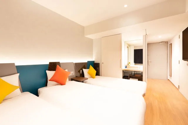 غرفة سوبيريور بسريرين منفصلين، Karaksa Hotel Colors Tokyo Yaesu 1/5