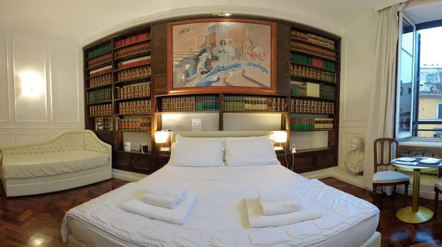 جناح استوديو رومانسي بجاكوزي، Navona Central Suites 1/7